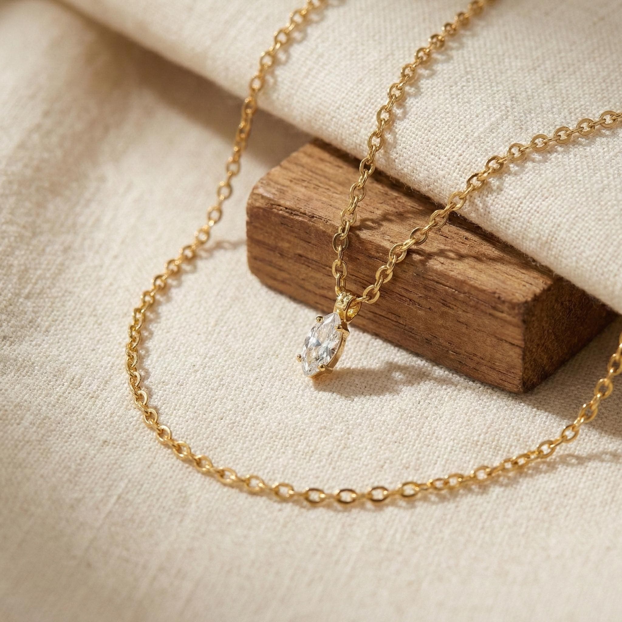 Minimal Gold Teardrop Crystal Necklace Dainty Everyday Pendant Gift thumbnail 4