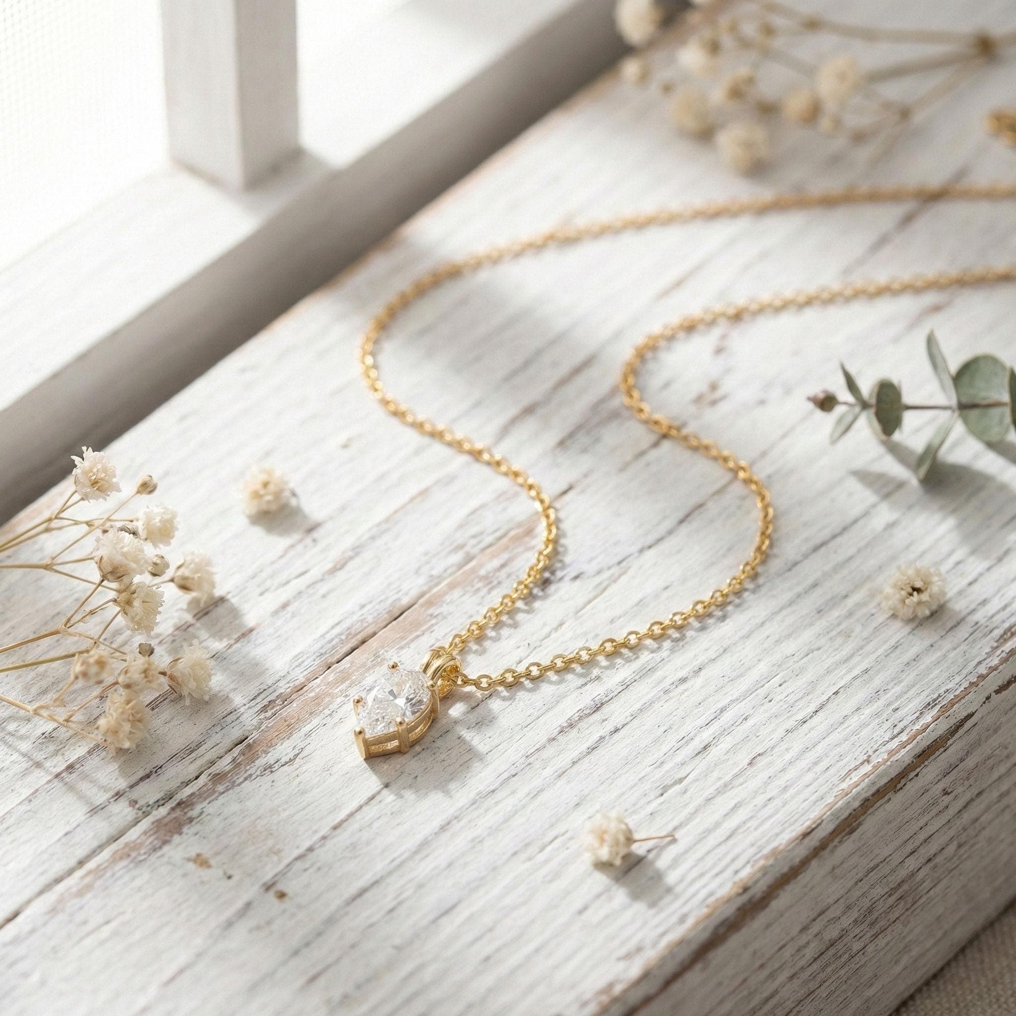 Minimal Teardrop CZ Necklace Gold Dainty Solitaire Pendant Everyday Jewelry Gift thumbnail 6