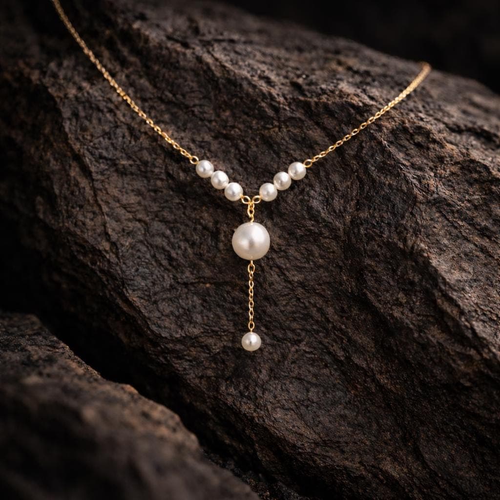 Gold Y-Lariat Pearl Necklace thumbnail 3