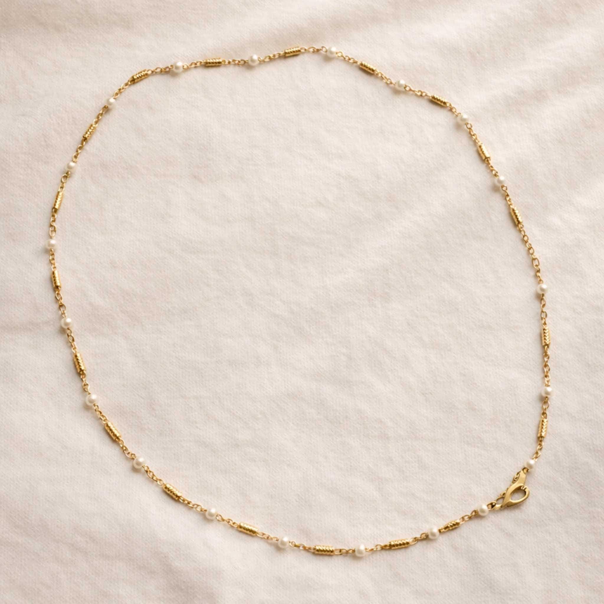 Pearl Necklace thumbnail 5