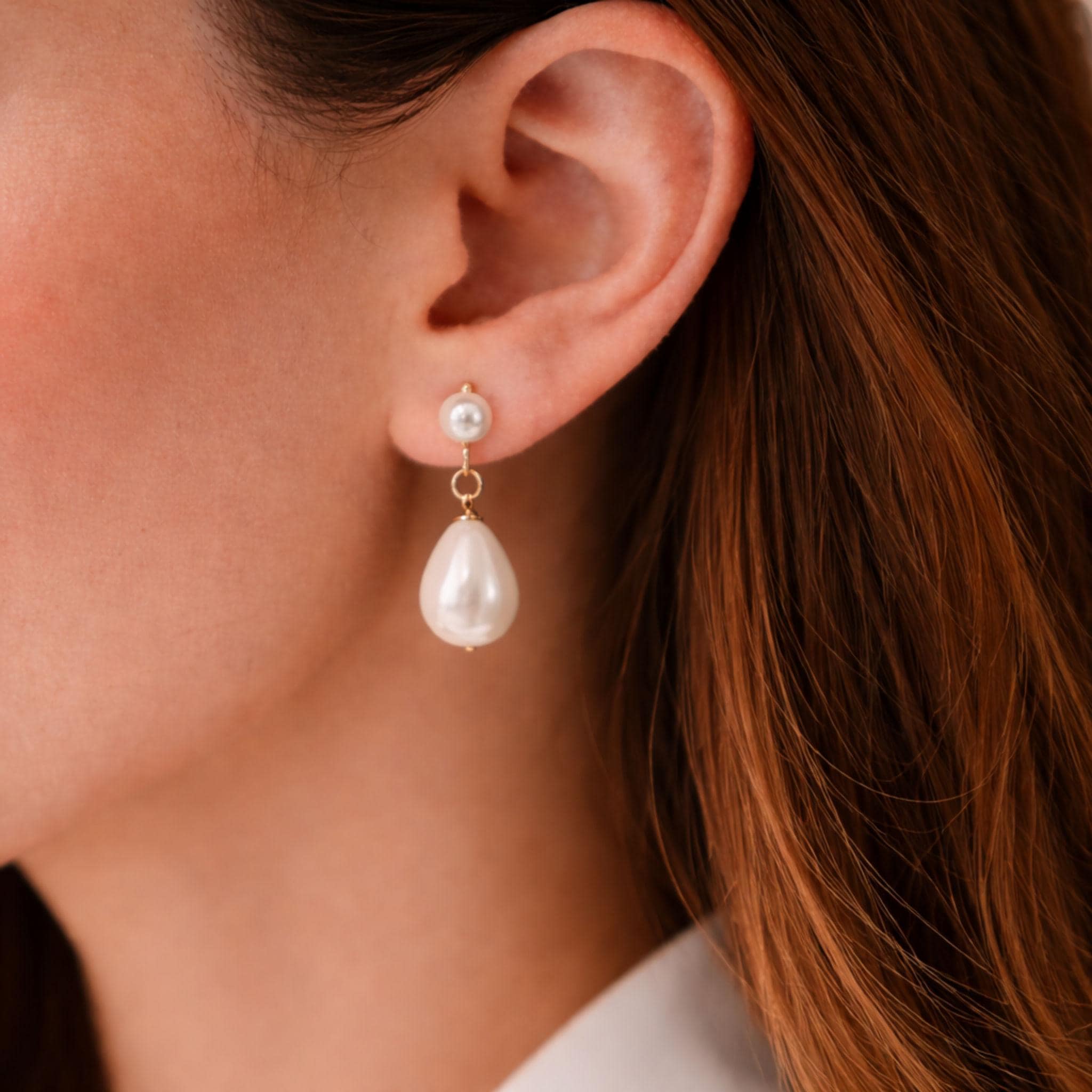 Pearl Earrings thumbnail 2