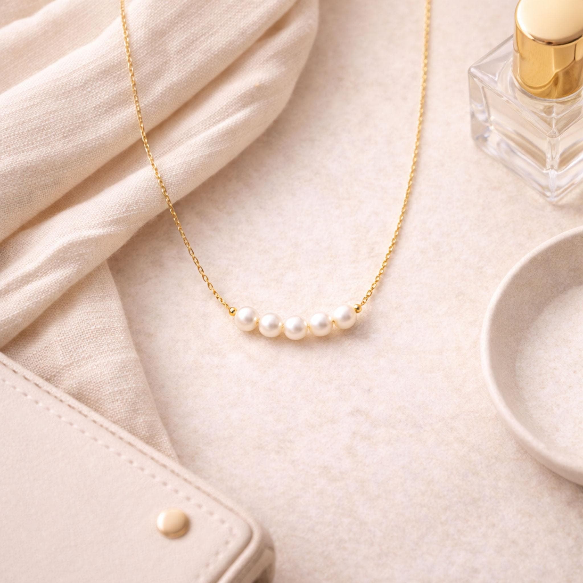 Handmade Freshwater Pearl Necklace thumbnail 9