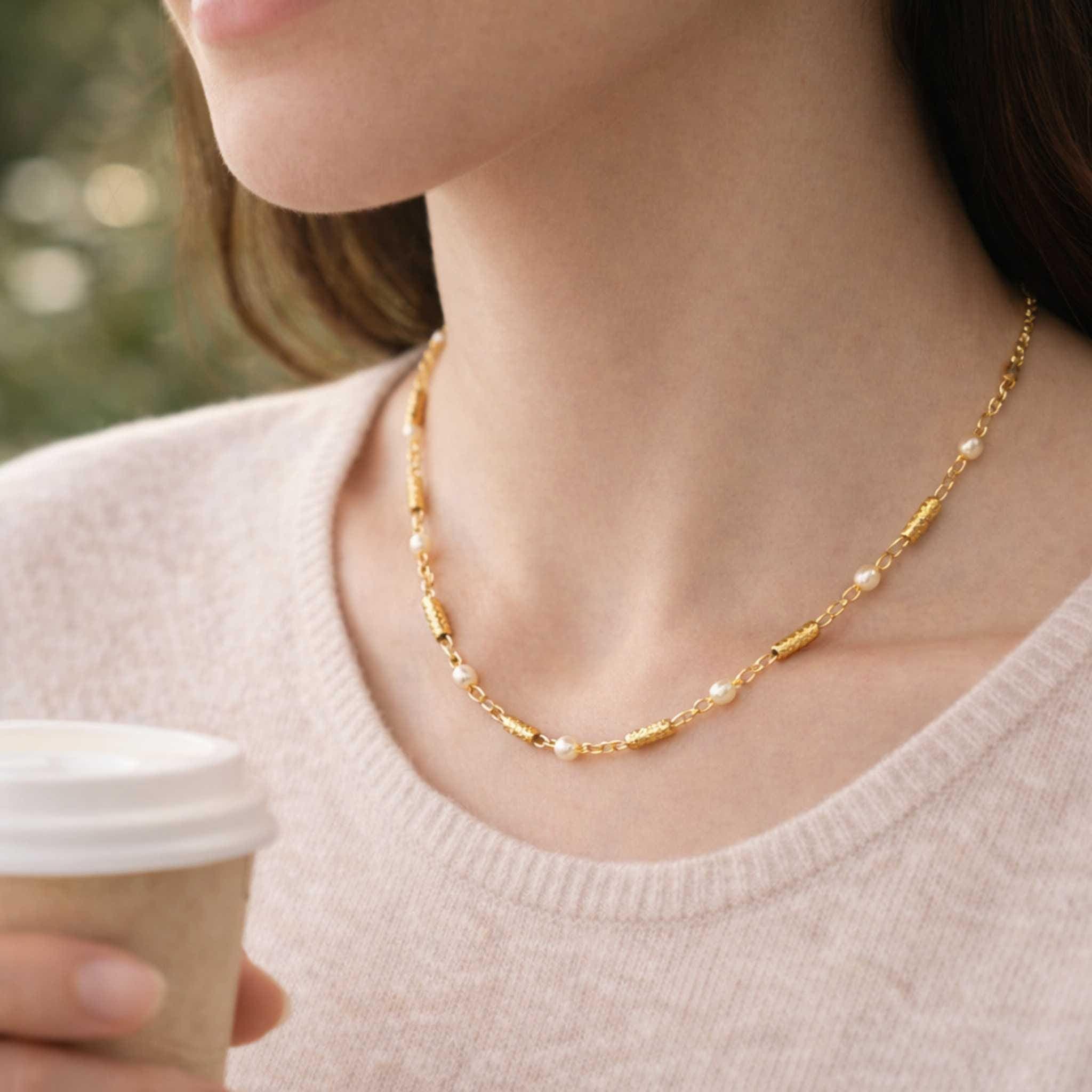 Pearl Necklace thumbnail 2