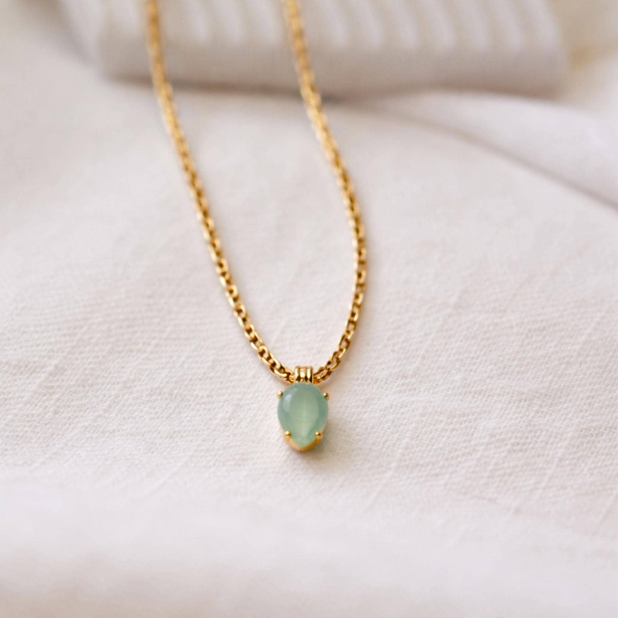 Dainty Gemstone Necklace Gold Mint Green Chalcedony Rose Quartz Pendant thumbnail 6