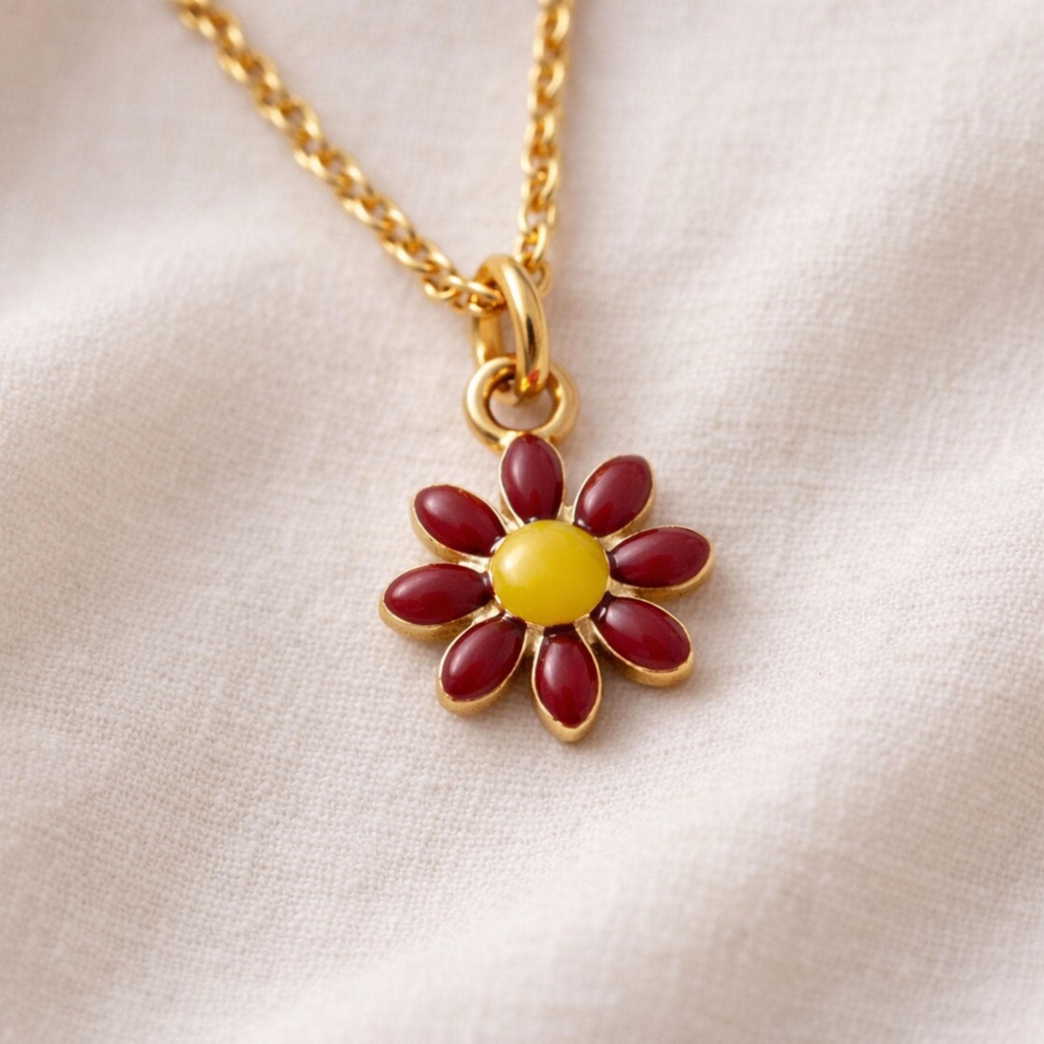 Tiny Daisy Necklace thumbnail 7