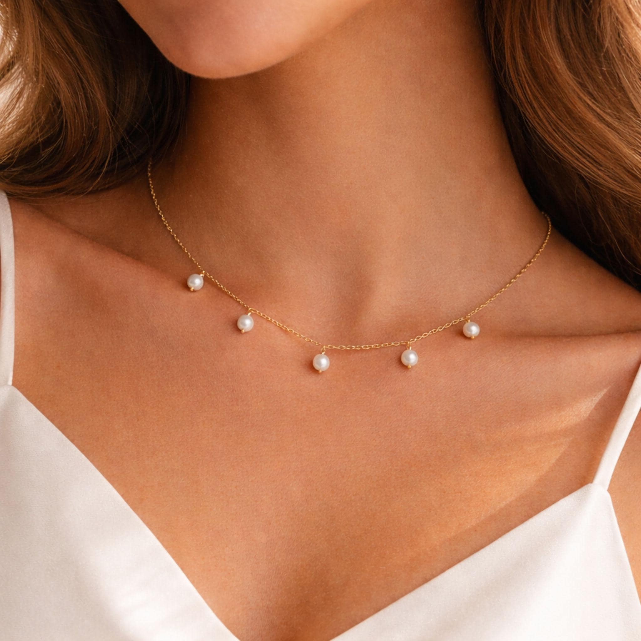 Minimalist Freshwater Pearl Choker Necklace - Gold Accents, Day to Evening | Kreths Pearl Jewelry